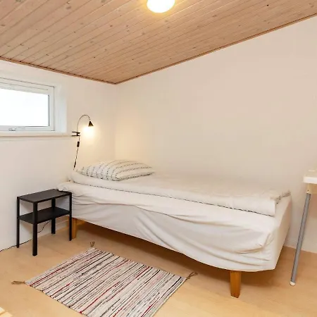 6 Person In Frostrup-by Traum * Frøstrup